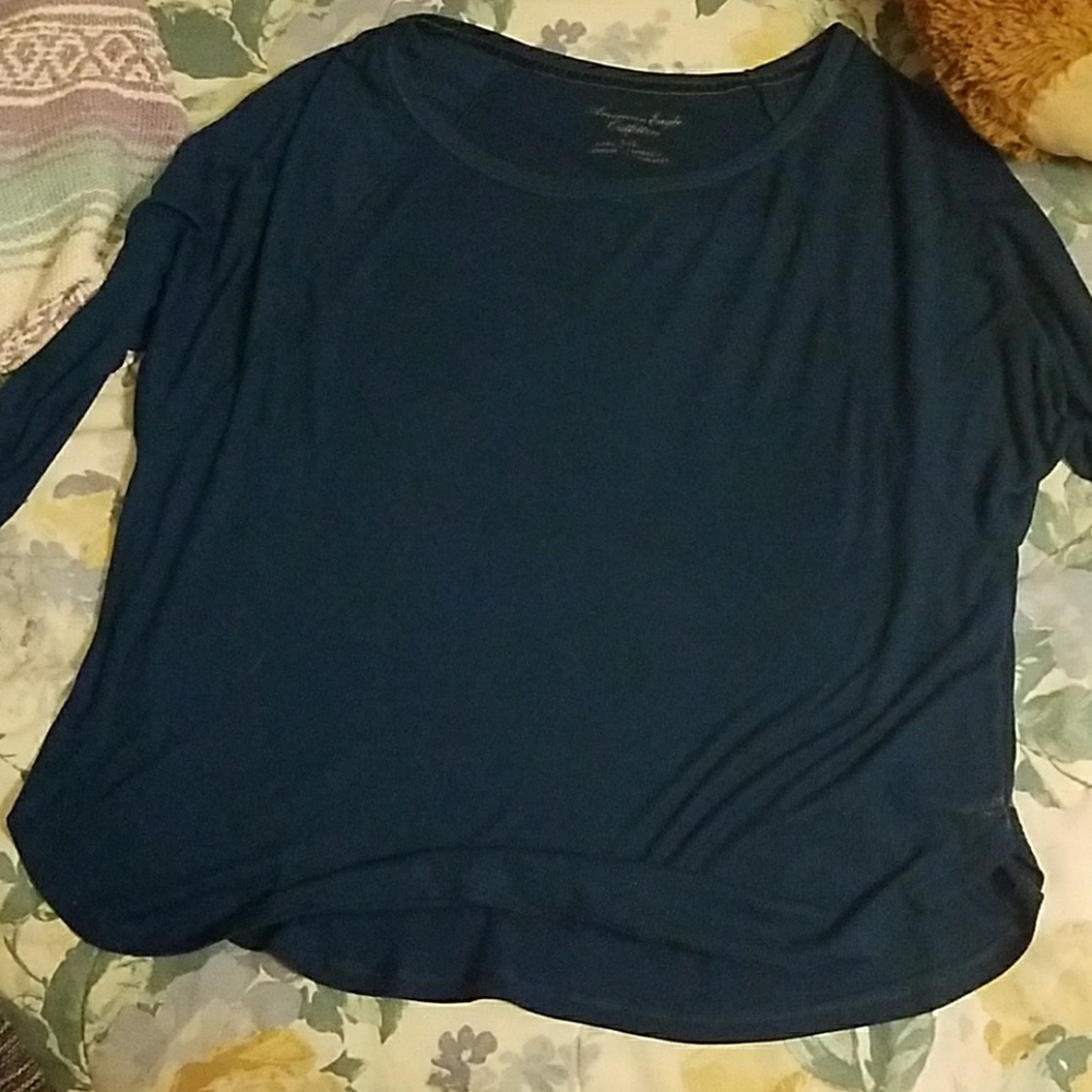 American Eagle half sleve shirt
